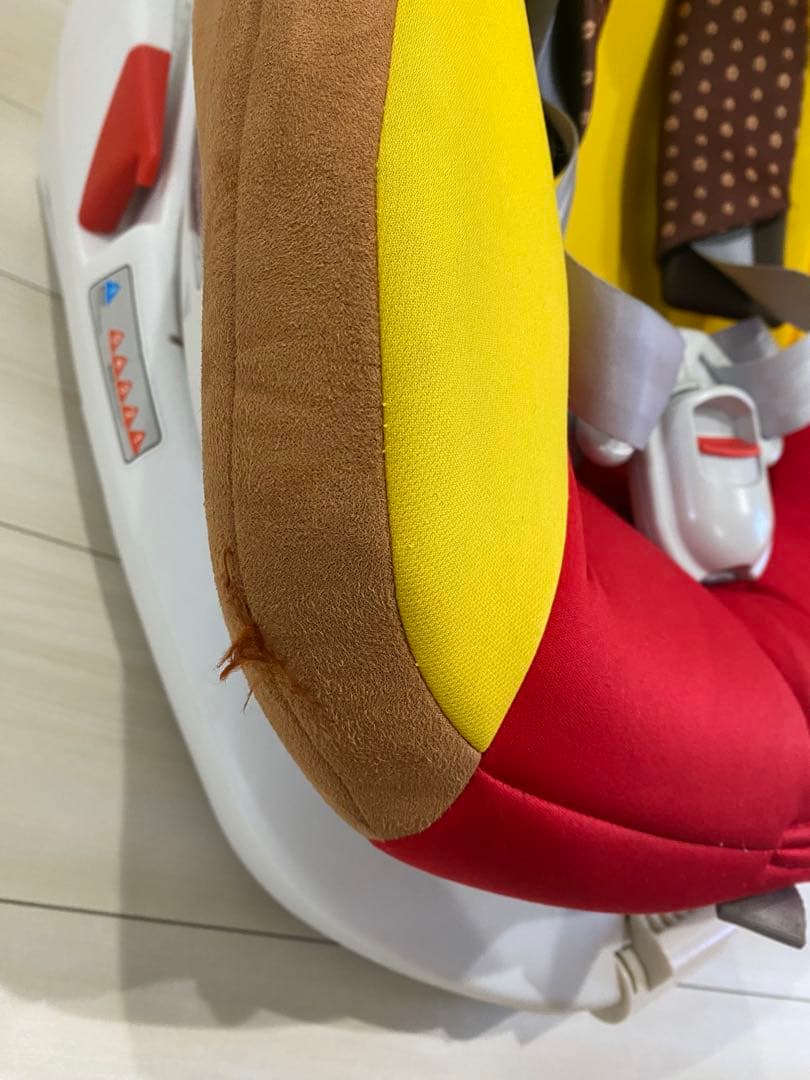 くまのプーさん　ターンシート　チャイルドシート＆アンパンマンどこでもメリー