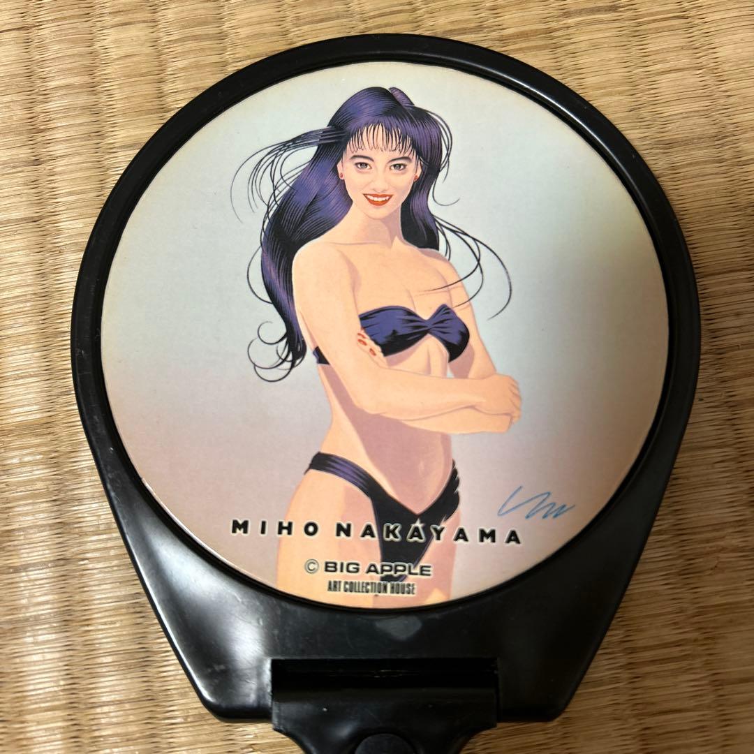 中山美穂　ミラー　公式