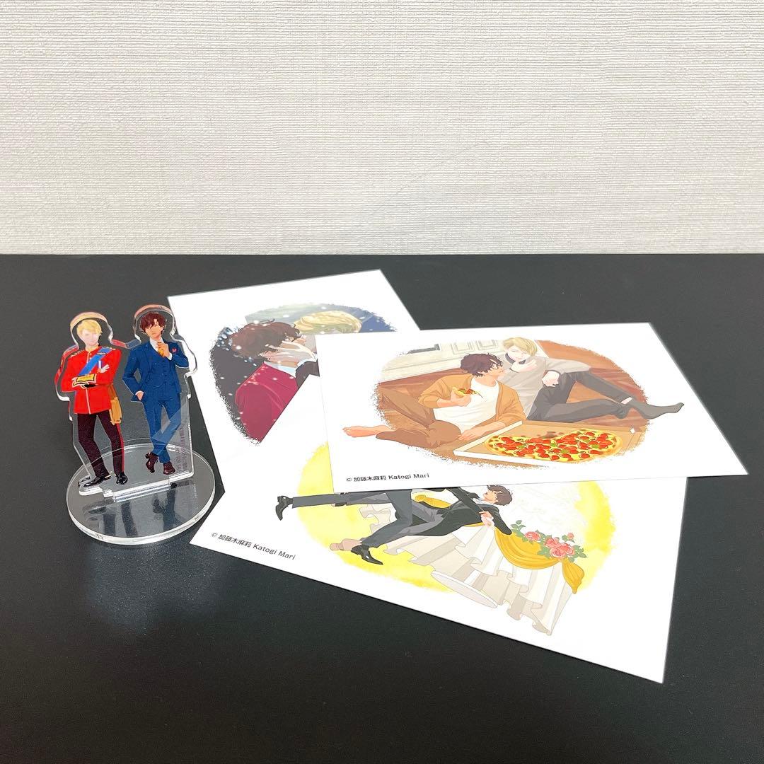 赤と白とロイヤルブルー