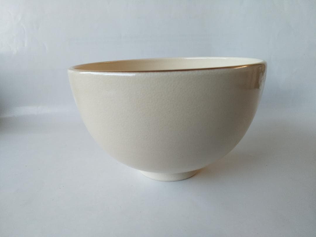 橋本紫雲 平安紫雲 色絵 柳桜文 茶碗 共箱 茶道具 茶器 抹茶碗 新品 です。