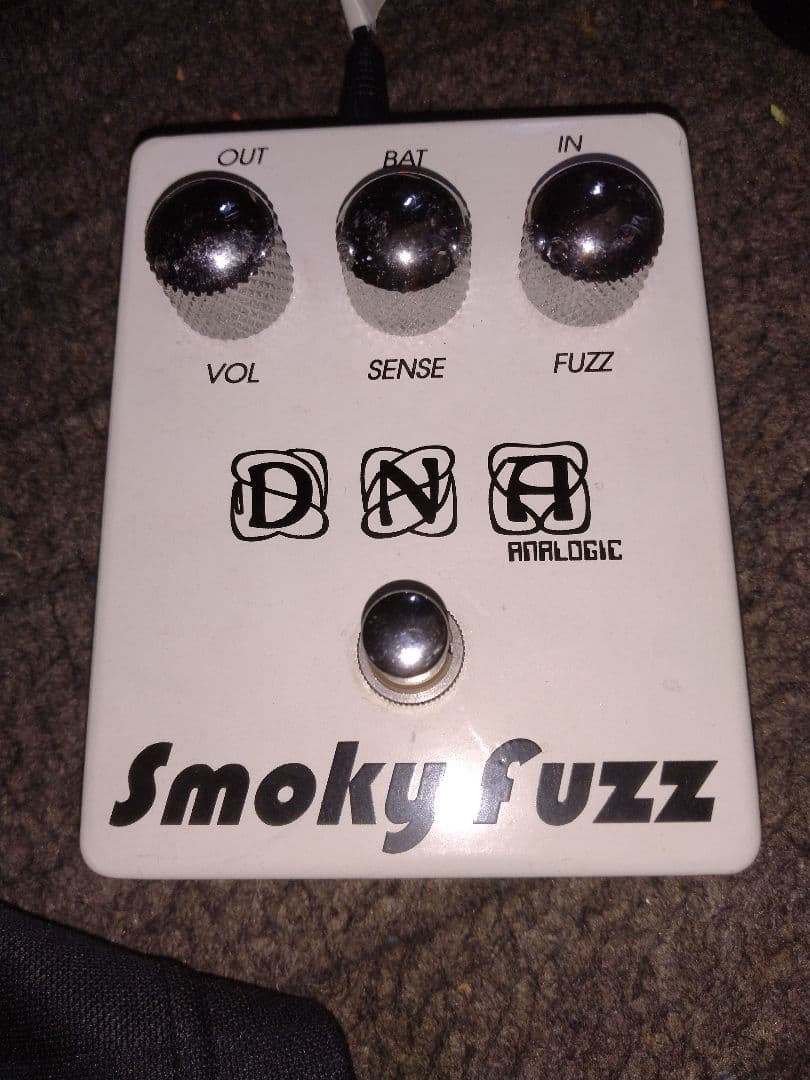DNA Analogic Smoky Fuzz ギターエフェクター