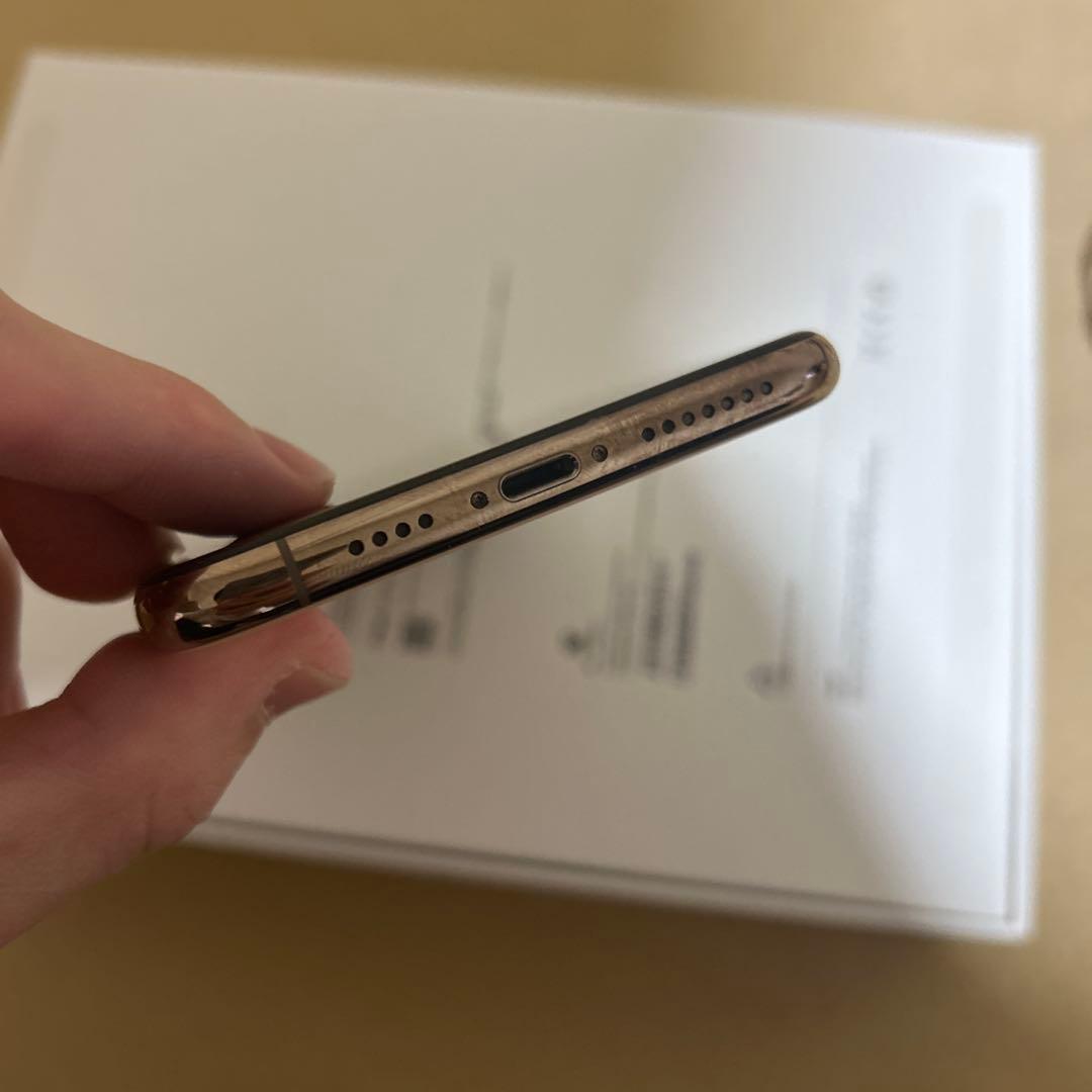 Apple iPhone 11 Pro Max ゴールド