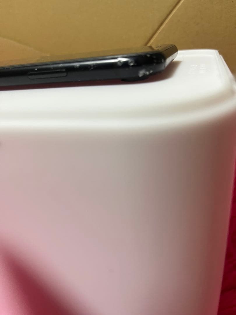 Apple iPhone XR 64GB ブラック　(箱あり)