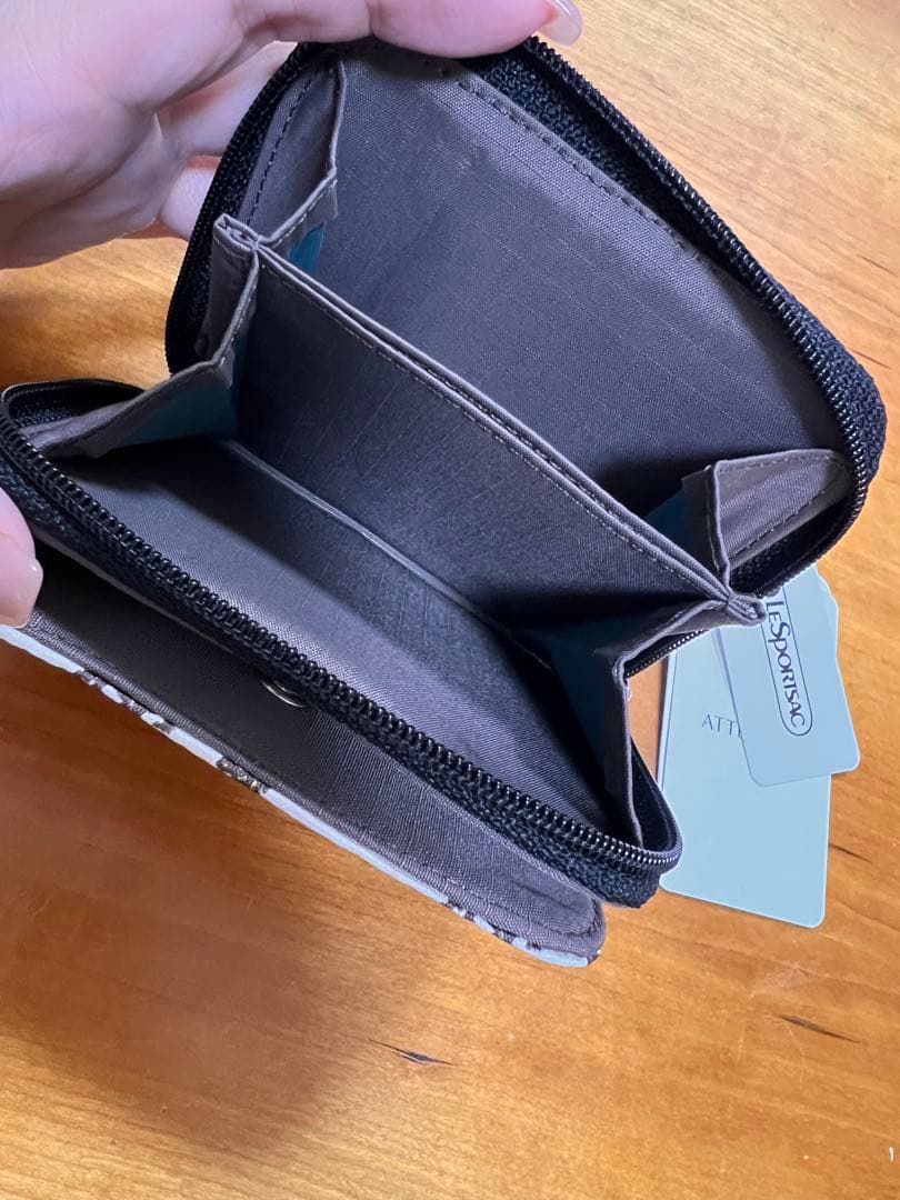 LESPORTSAC 二つ折り財布 新作馬プリント