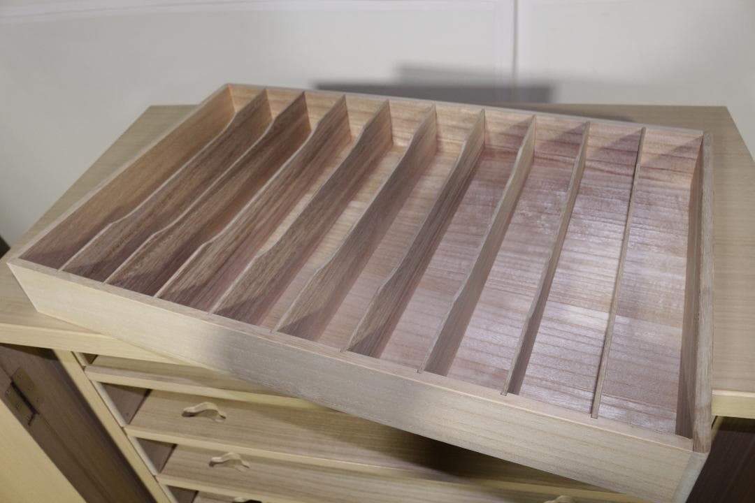 ユ*マ様 加茂桐たんす★胴厚帯箪笥★10段★