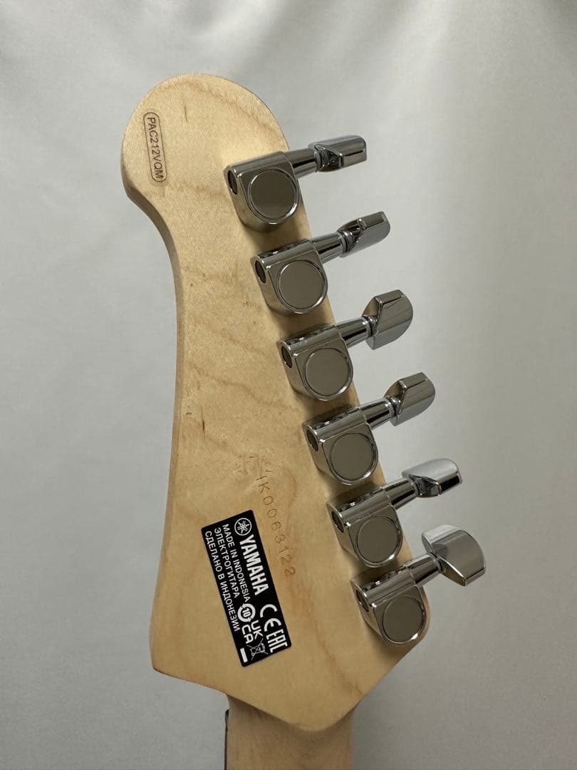 ギター YAMAHA Pacifica PAC212VQM