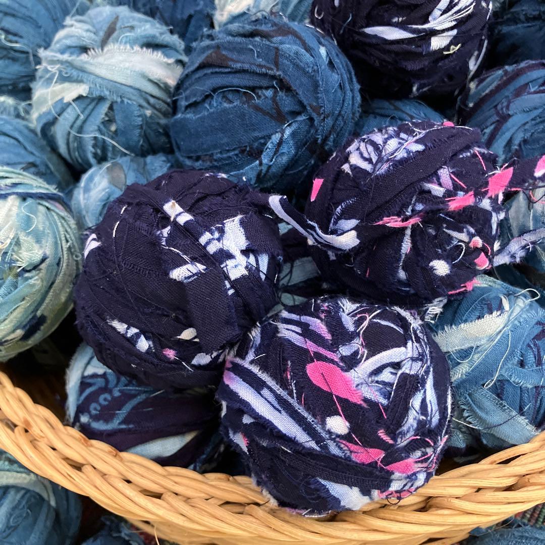 ツナ様おまとめ藍染め　裂き布糸玉　大量version 期間限定　特割価格‼️