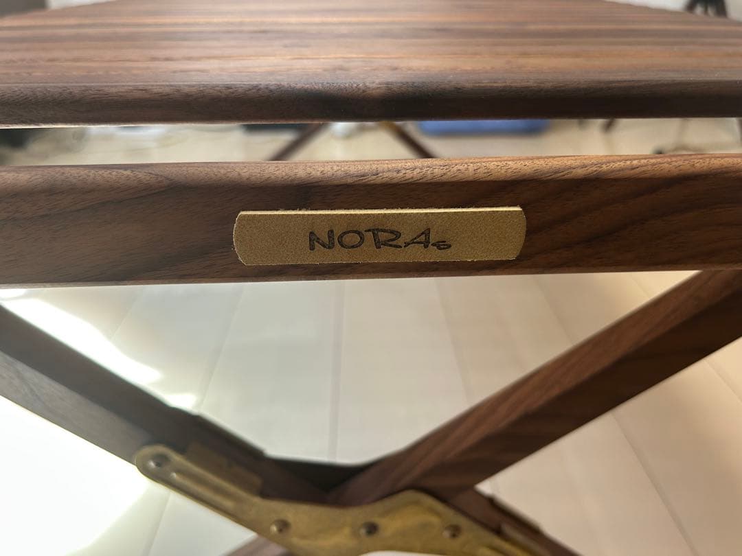 NORAs テーブル ウォールナット　1100