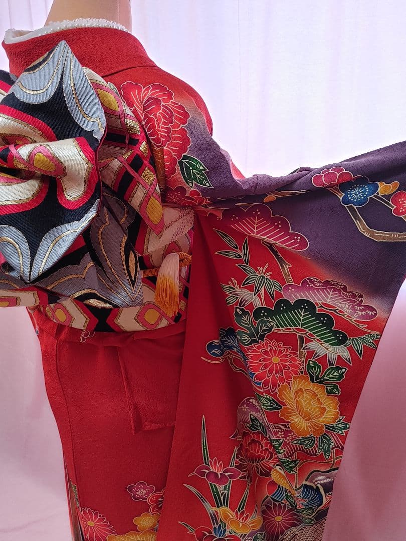 振袖　袋帯　帯揚げ　帯締め　セット　赤　染め分け　草花
