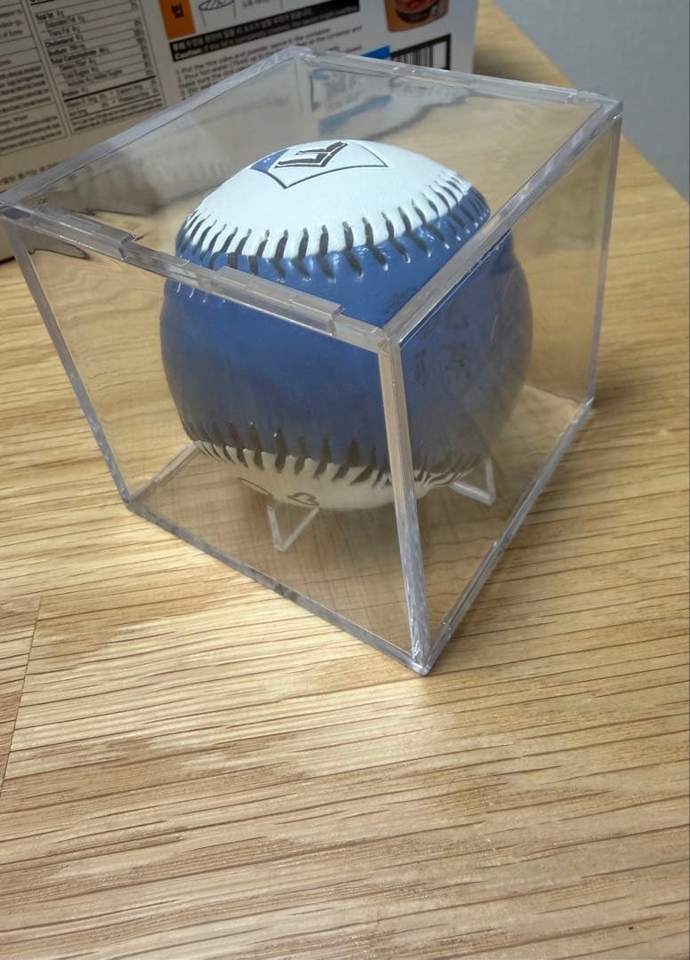 A*a様 CUTIE STREET きゅーすと　板倉可奈　エスコン サインボール