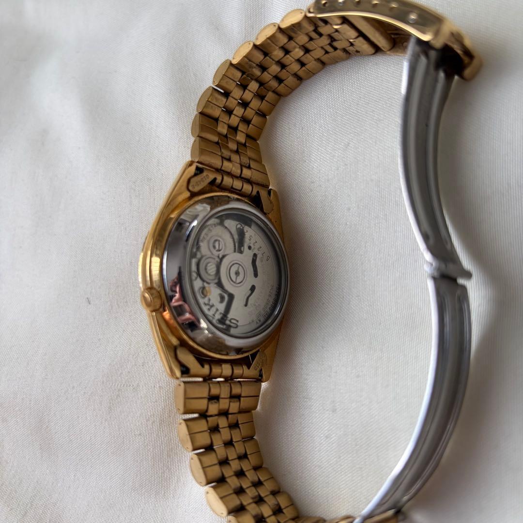 SEIKO5自動巻き時計 ゴールドのみ