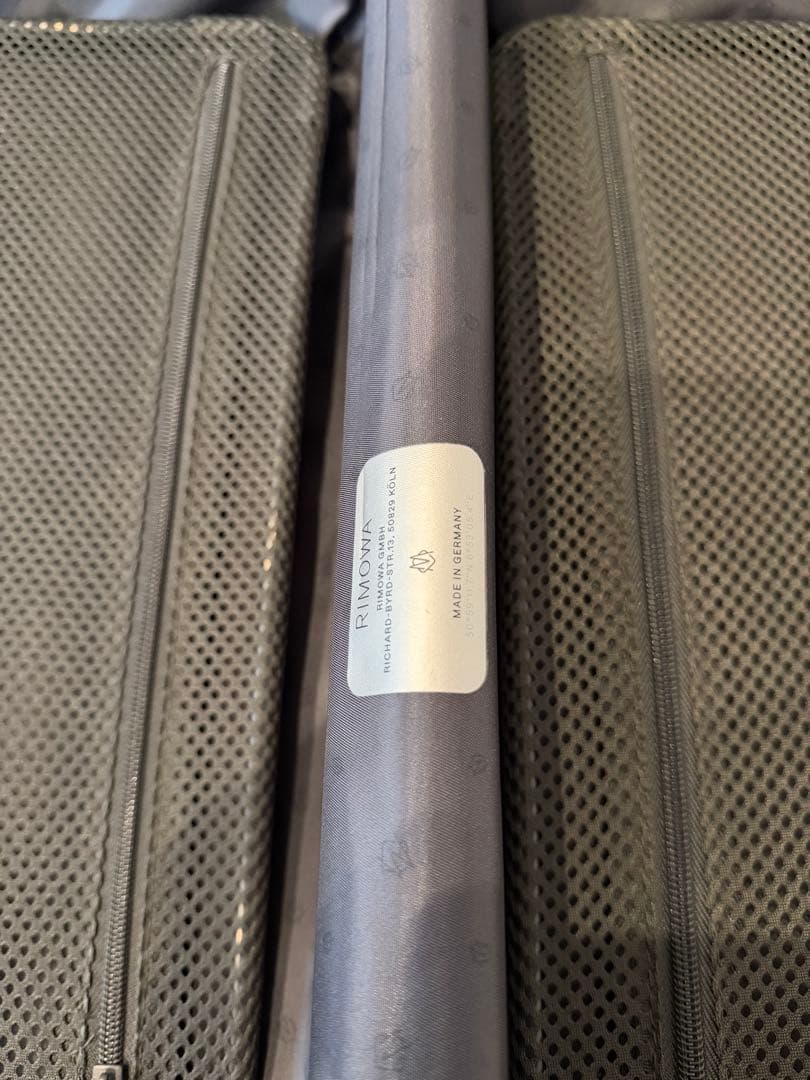 リモワ オリジナルキャビン S ブラック31L