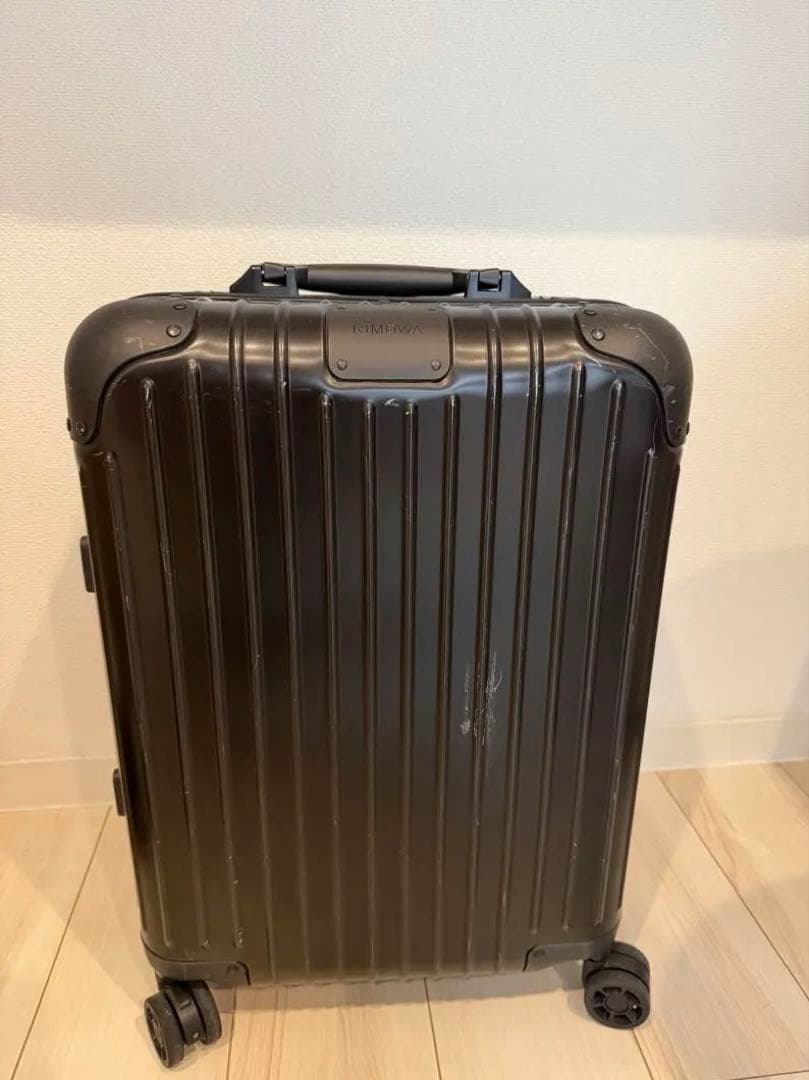 リモワ オリジナルキャビン S ブラック31L