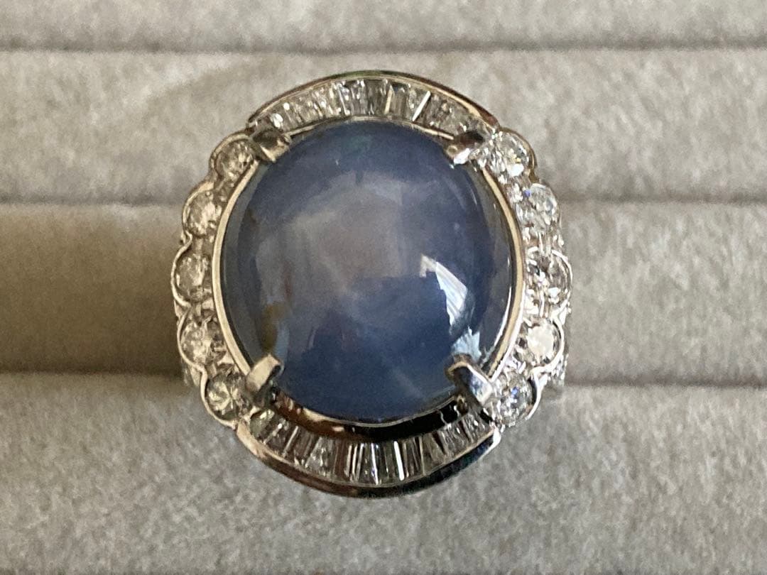 プラチナ天然スターサファイア26.35カラット