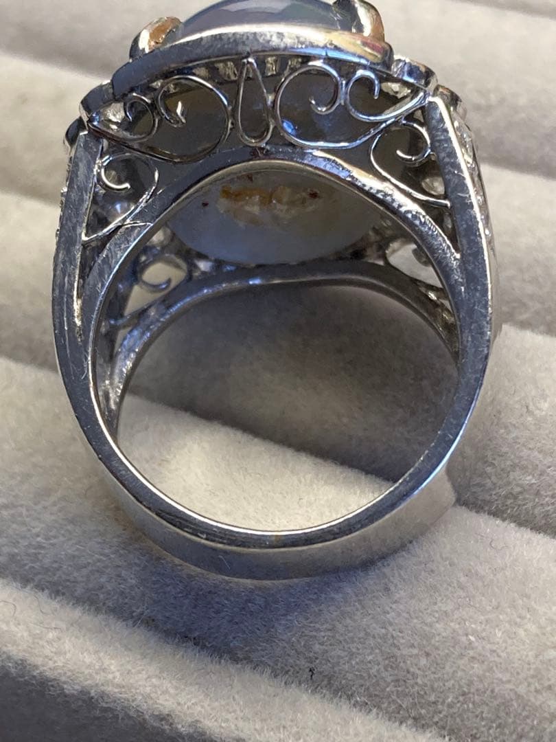 プラチナ天然スターサファイア26.35カラット