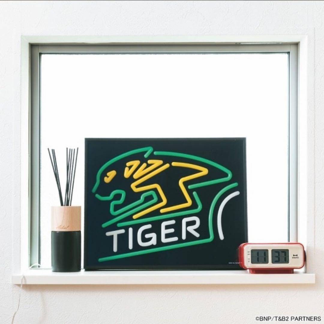 TIGER & BUNNY タイバニ　テーブルランプ　タイガー