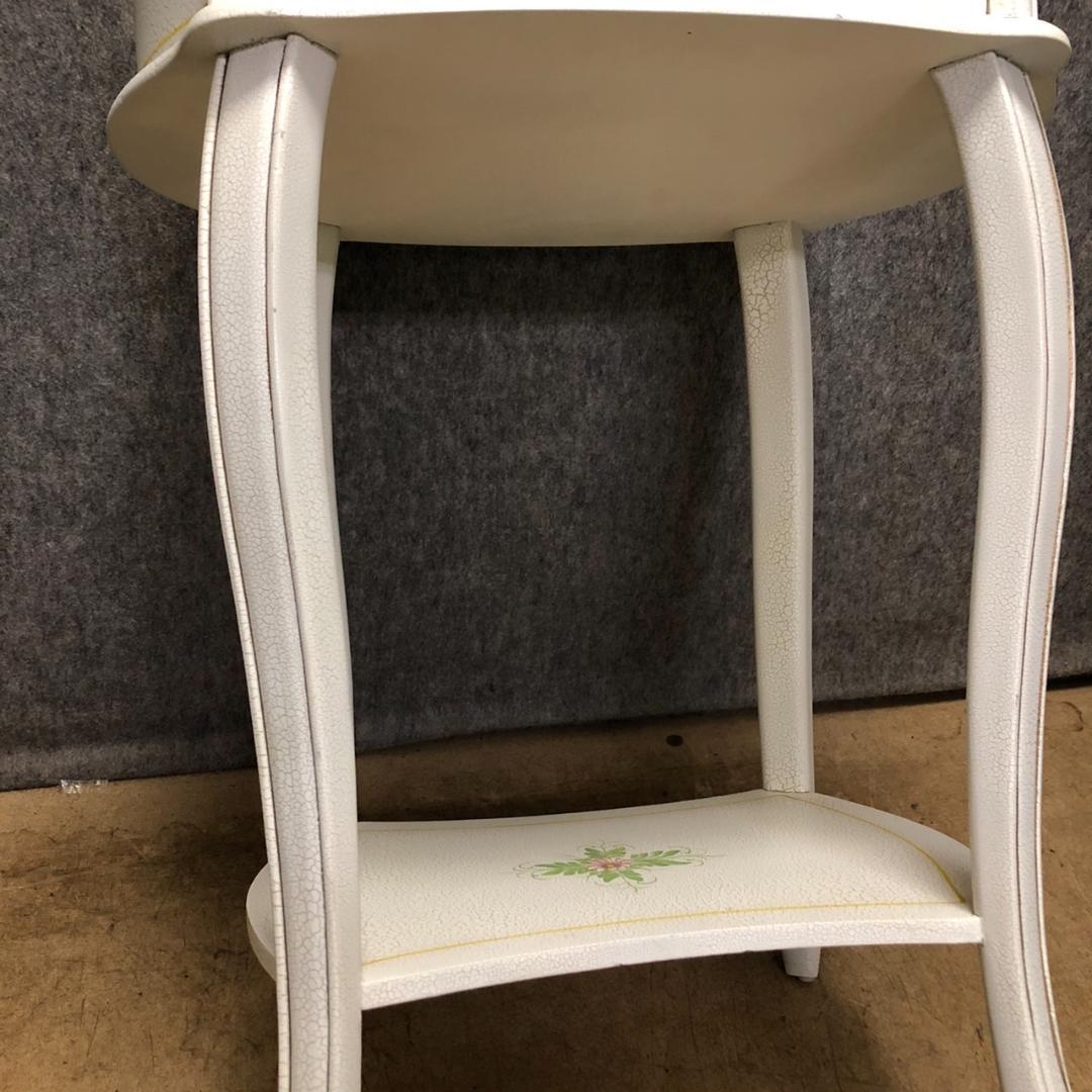 アンティーク調　ネコ脚テーブル　サイドテーブル