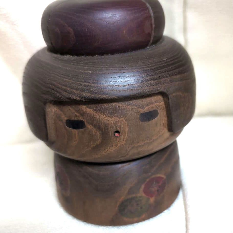 三平こけし　13センチ風人形 茶色と赤