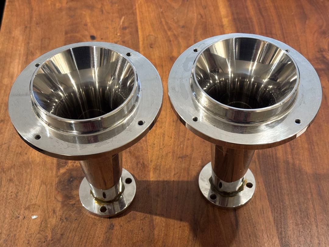 JBL 2307(H91) ステンレス無垢切削ホーン中古 新品ボルト付 4344