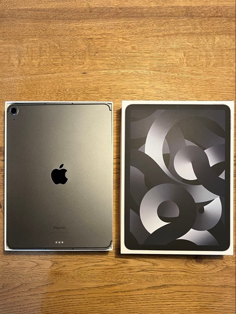 【ほぼ未使用】iPad Air Cellular+Wifi (5世代)