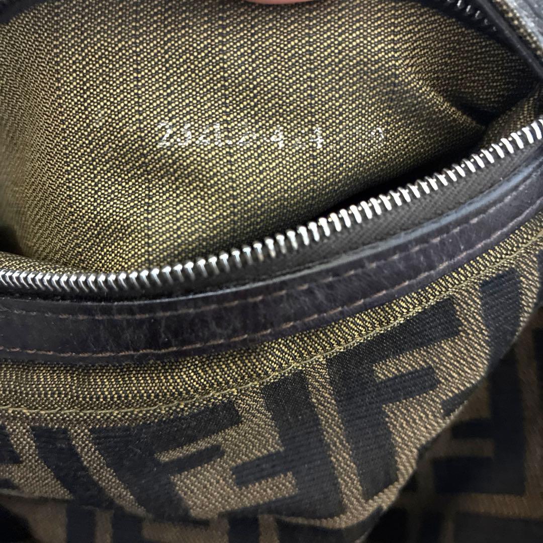 FENDI フェンディ マンマバケット ハンドバッグ