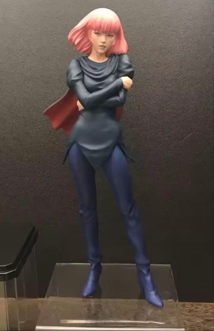 1/8セイラ マス ・ハマーンカーンレジンフィギアキット未塗装