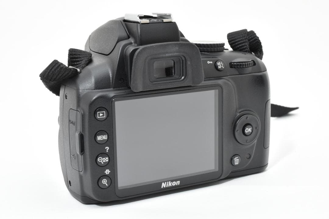 ★撮影枚数957枚・超美品★Nikon ニコン D3000 ボディ #20716