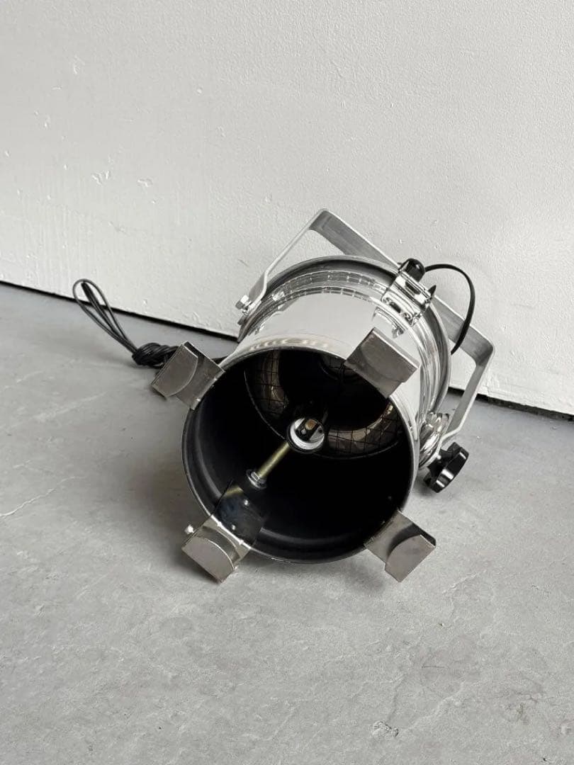 インダストリアルスポットライト