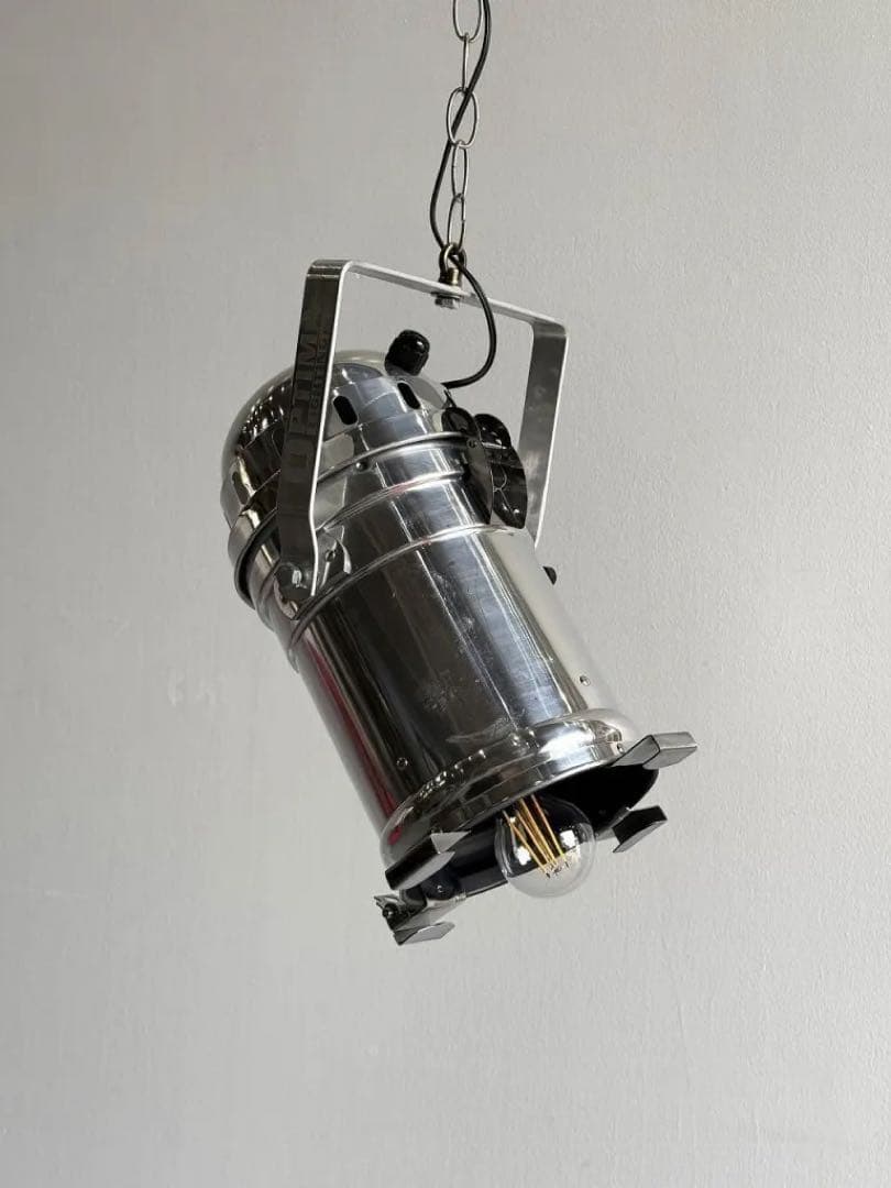 インダストリアルスポットライト