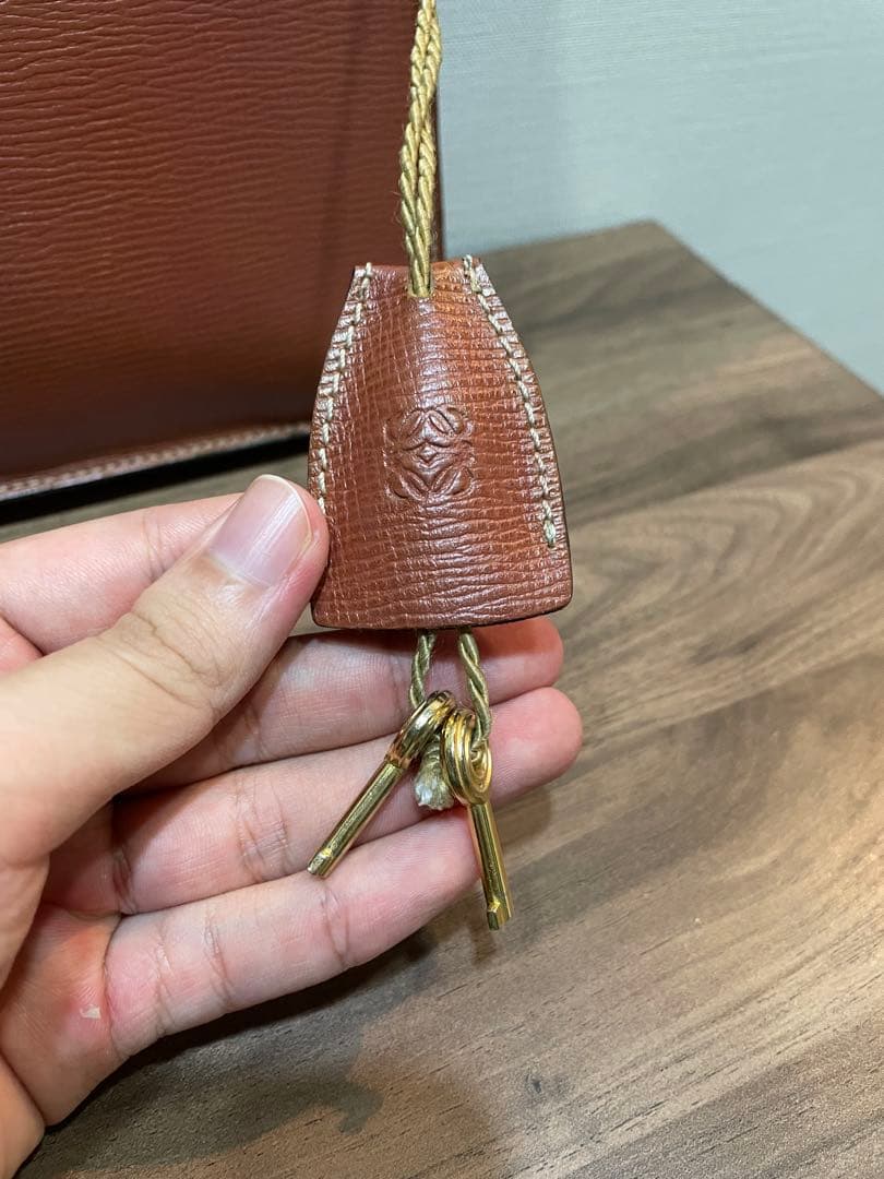 ロエベブラウン ビジネスバッグ