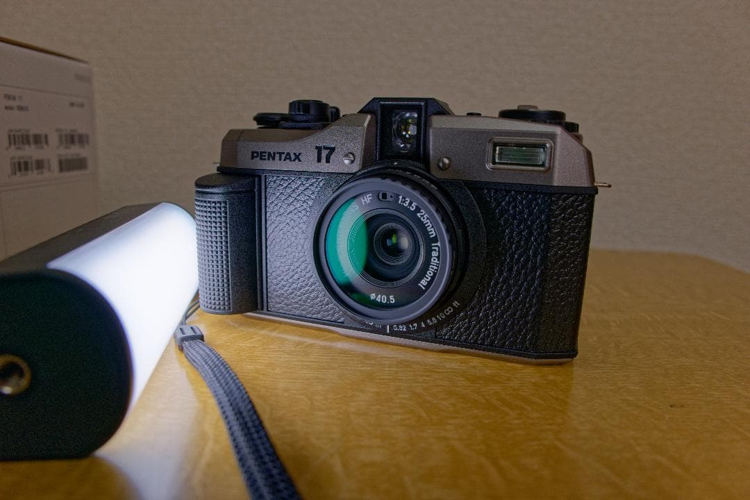 【美品】PENTAX17 フィルムカメラ おまけフィルム１本＆レンズフィルター付