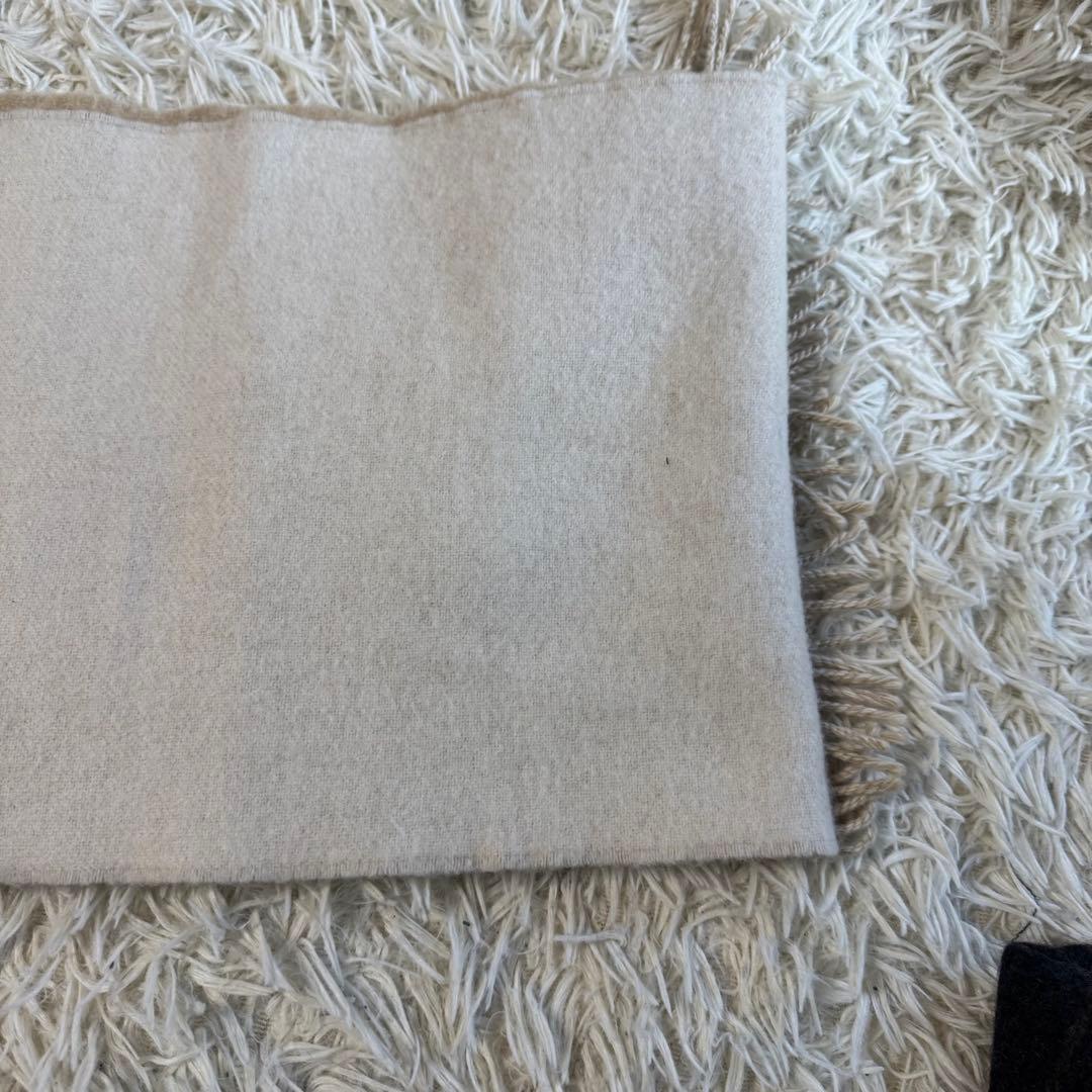 ロエベ　バイカラー　マフラー　カシミヤ　ウール　アナグラム　アイボリー