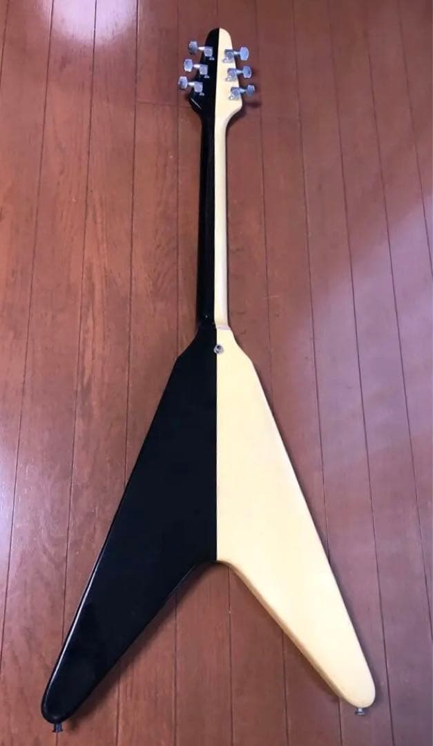 希少M.シェンカーフライングV80年代￼Sネック￼国産社不明プレイアビリティ￼良