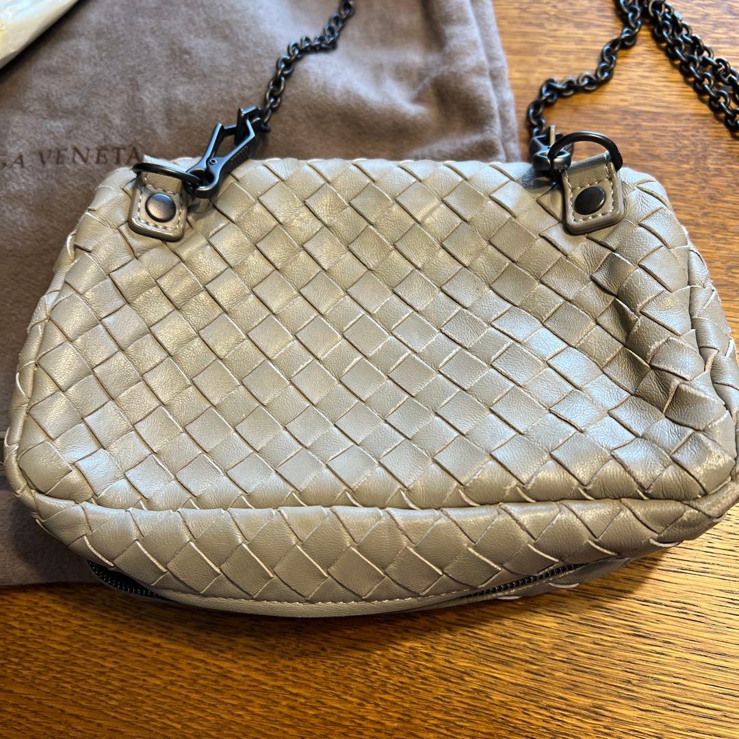 ボッテガべネタ　グレー イントレチャート　ミニショルダーバッグ