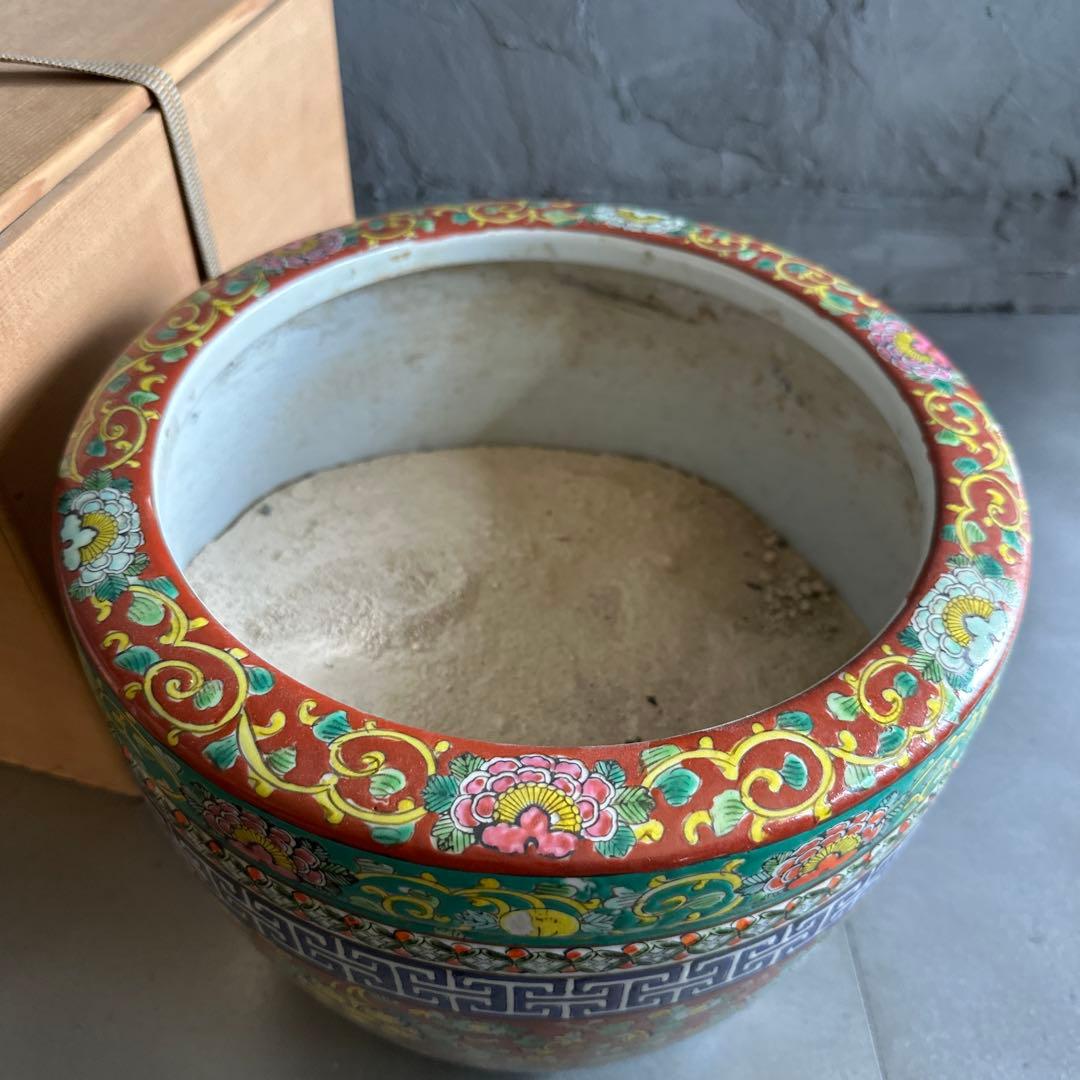 瞬間お値下げ‼️十錦手色絵伊万里　火鉢メダカ飼い観葉植物鉢カバー