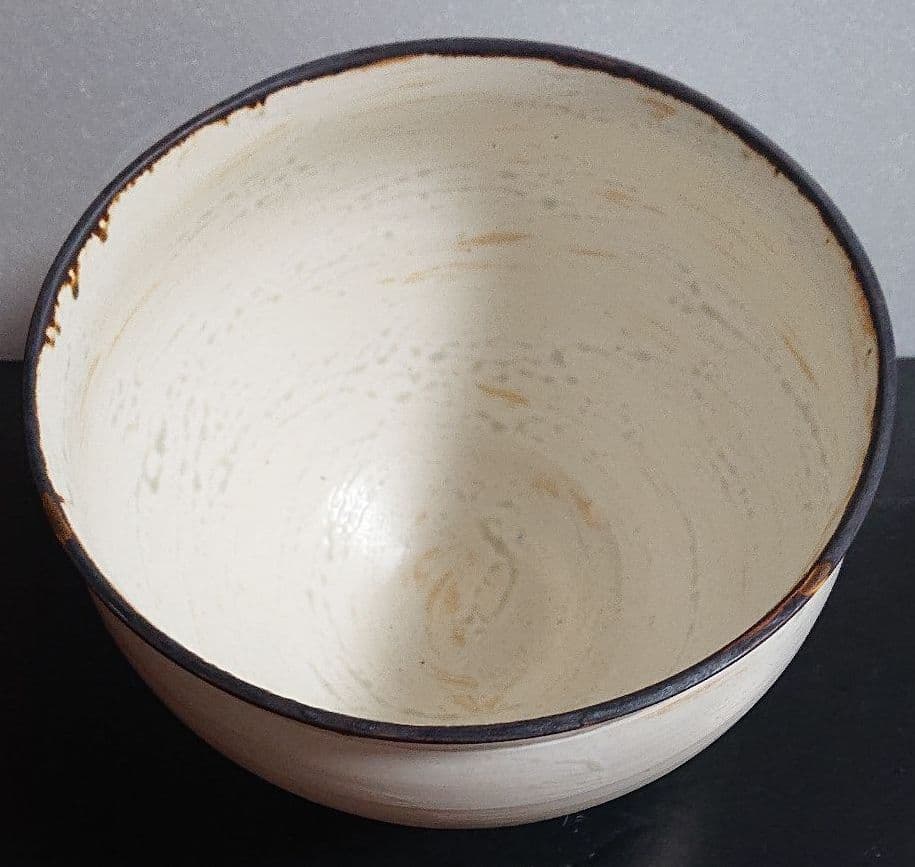 奥田武彦  作品 鉢