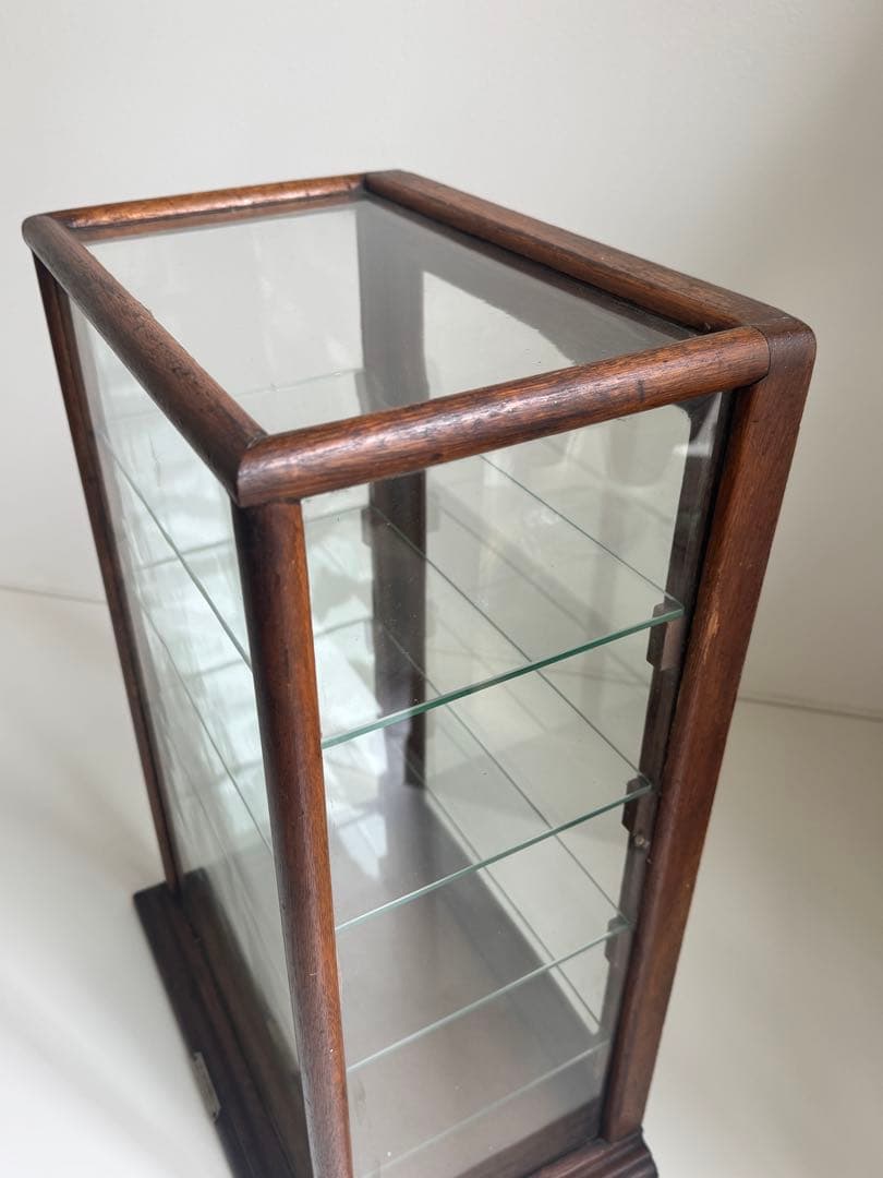 希少アメリカンヴィンテージショーケース