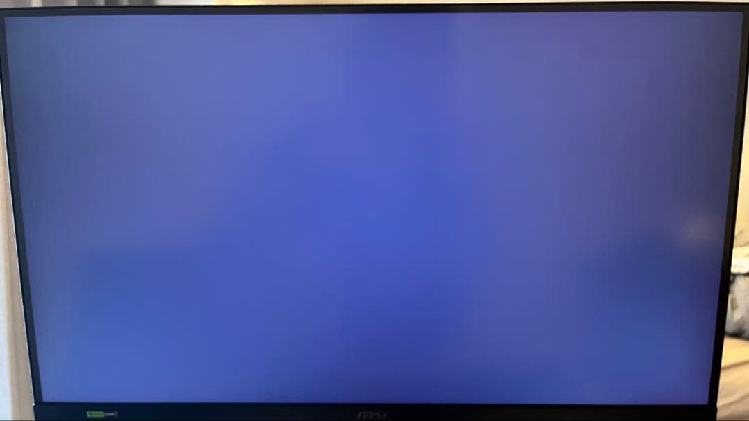 MSI MAG274UPF 27インチ 4K 144hzモニター