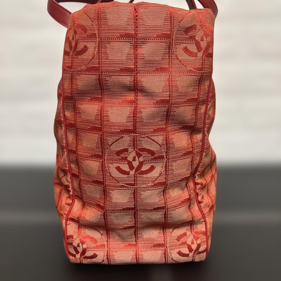 【証明書付き】 CHANEL トートバッグ ニュートラベルライントート レッド