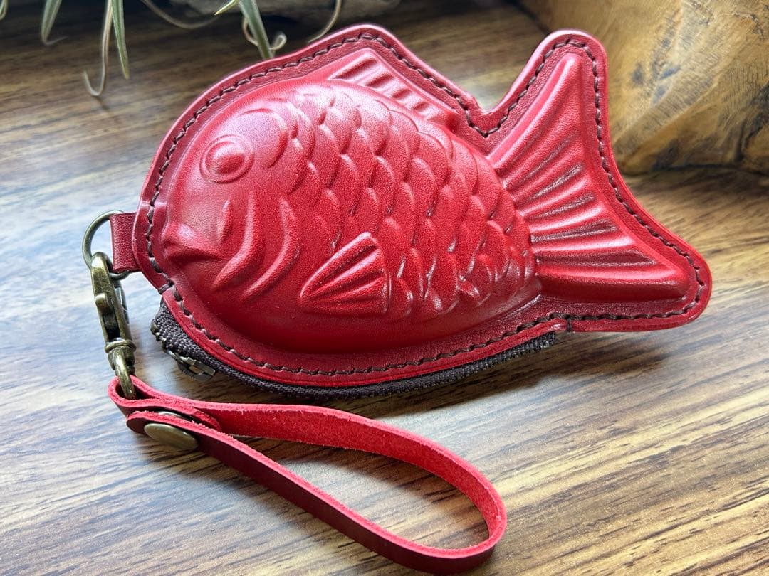 【組合せ自由３個セット】本革たい焼き型ミニポーチ｜遊び心ある小物・小銭入れ