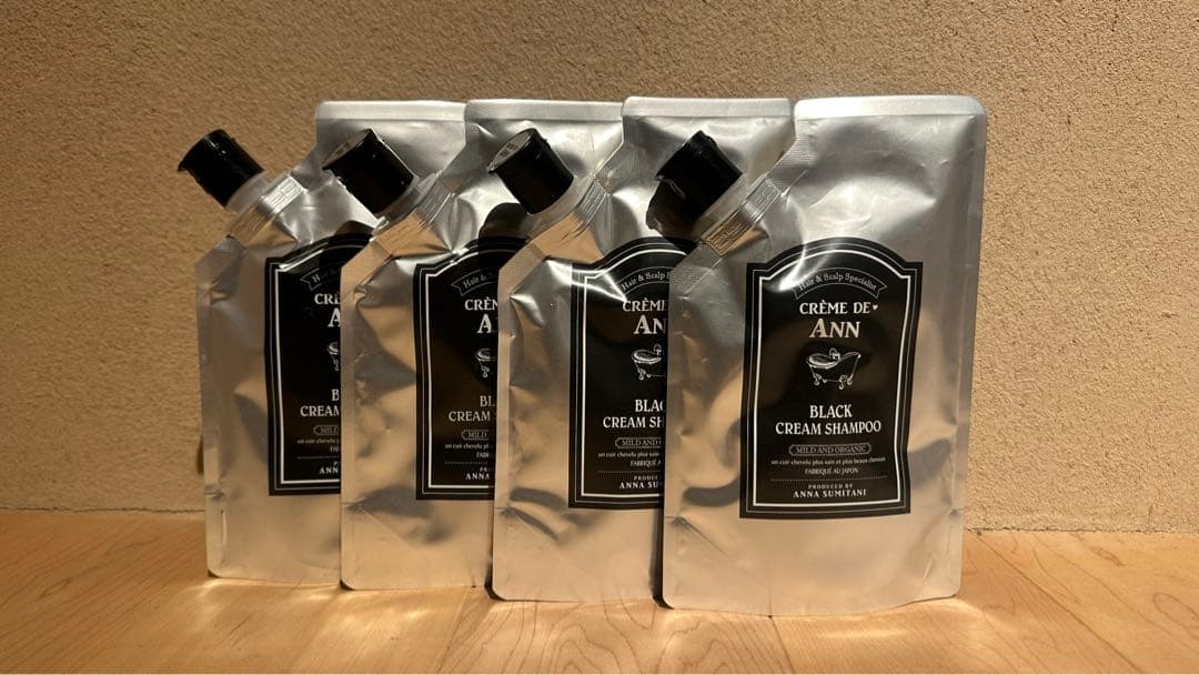 CREME DE ANN BLACK CREAM SHAMPOO300g×4本
