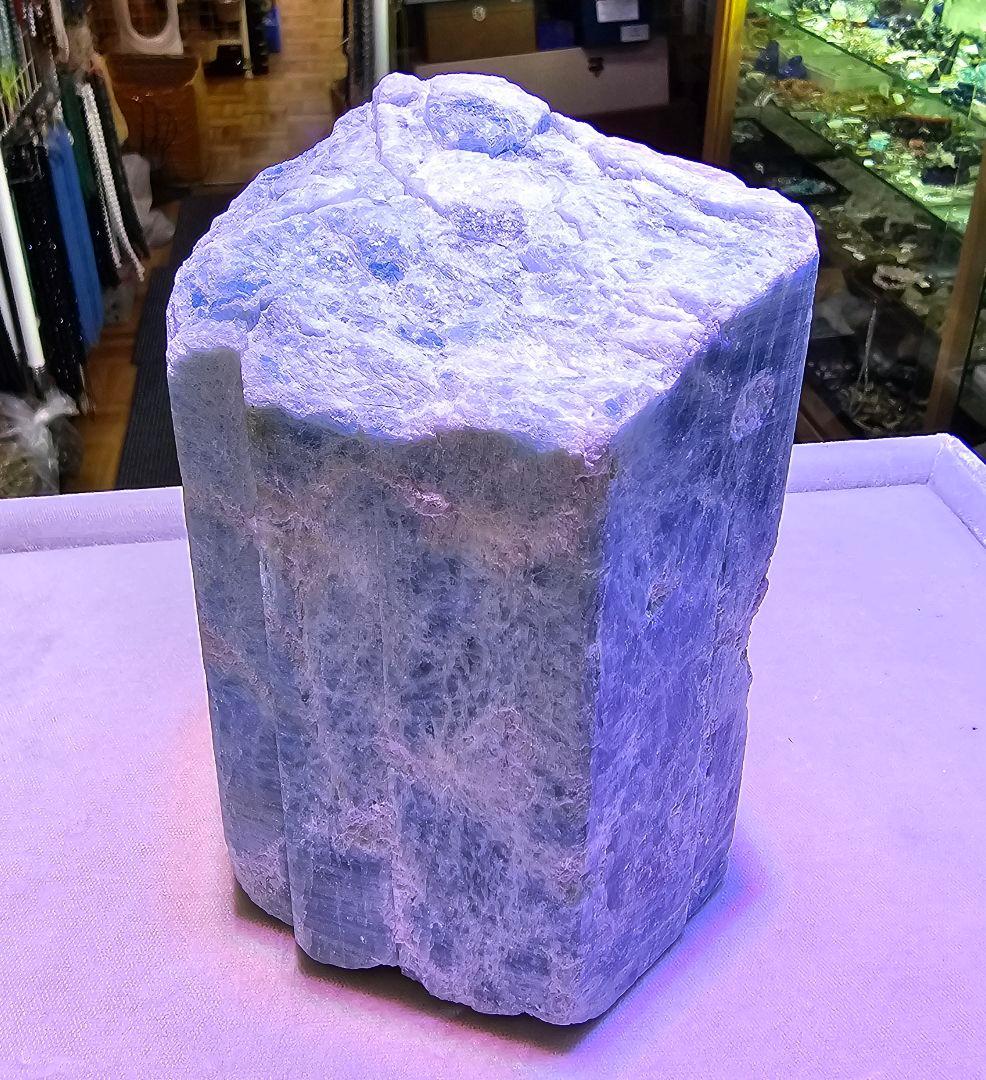 特大！アクアマリン　柱状結晶