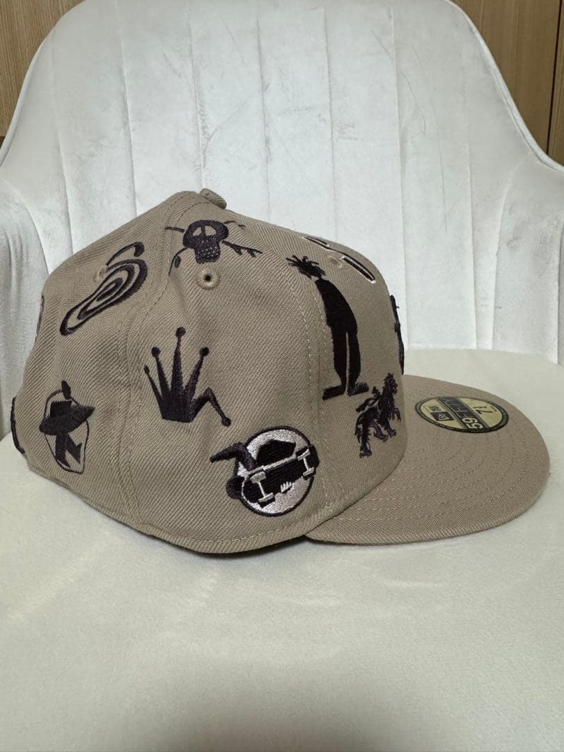 Stussy 59FIFTY ベージュキャップ 7 1/2