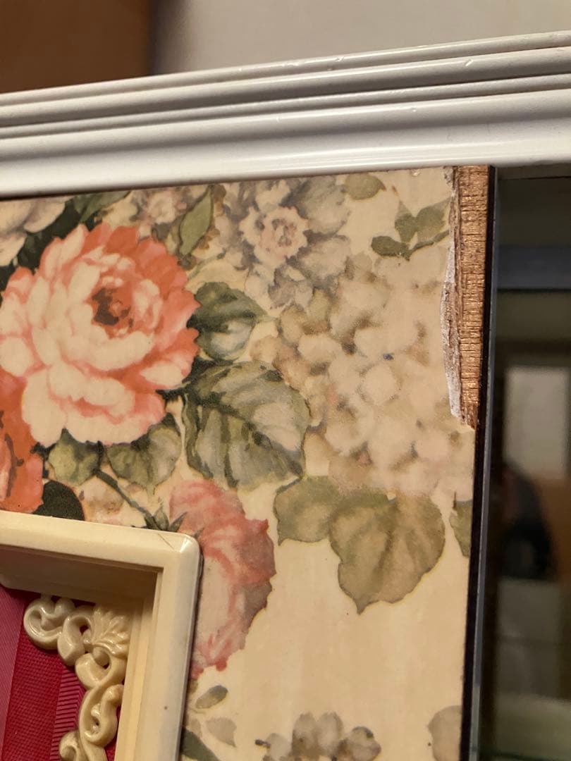 昭和　レトロ　花柄タンス ガラス棚付き