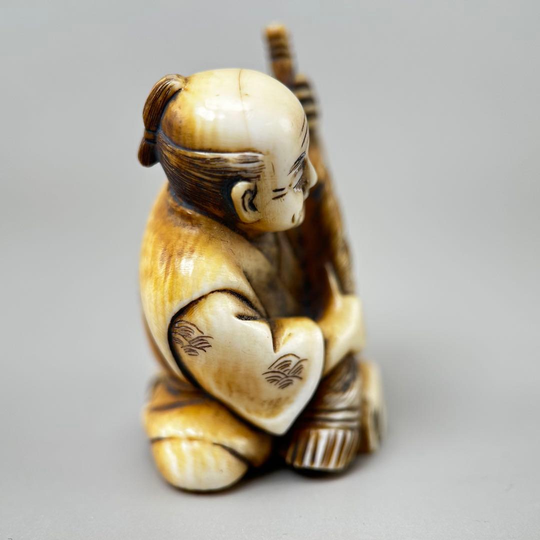 人物像彫刻極上根付天然素材アンティーク骨董飾り物古美術置物細密細工