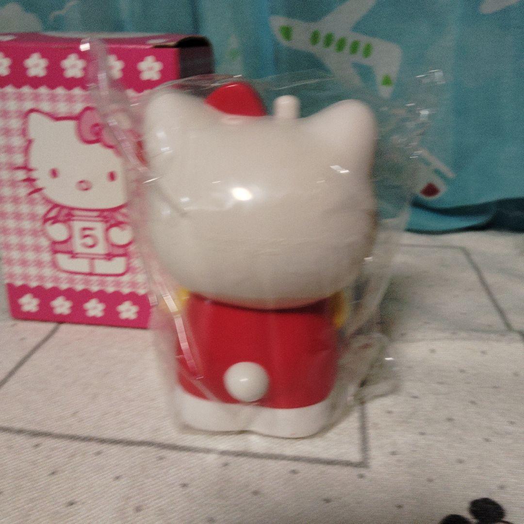 ハローキティ クルクル卓上カレンダー