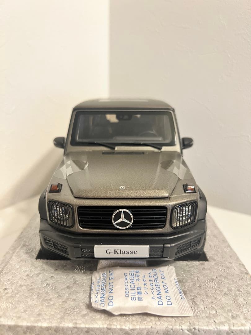 NOREV MercedesGクラス 2019　1/18