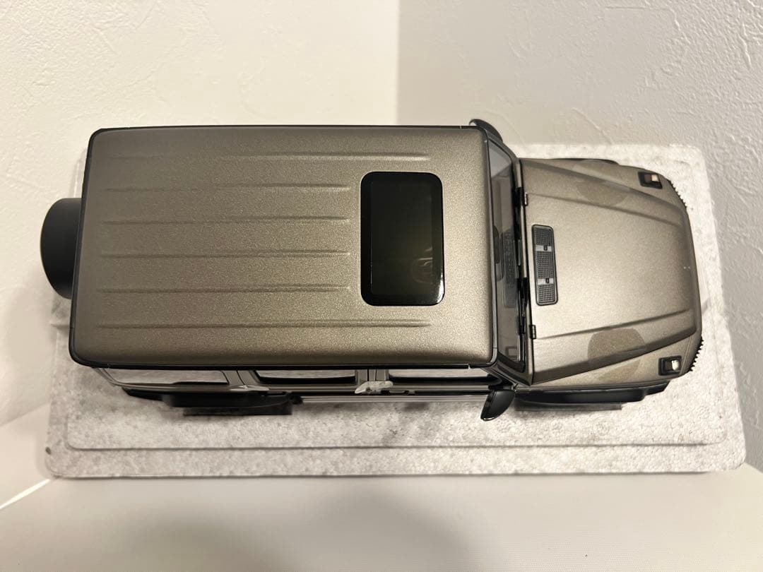 NOREV MercedesGクラス 2019　1/18