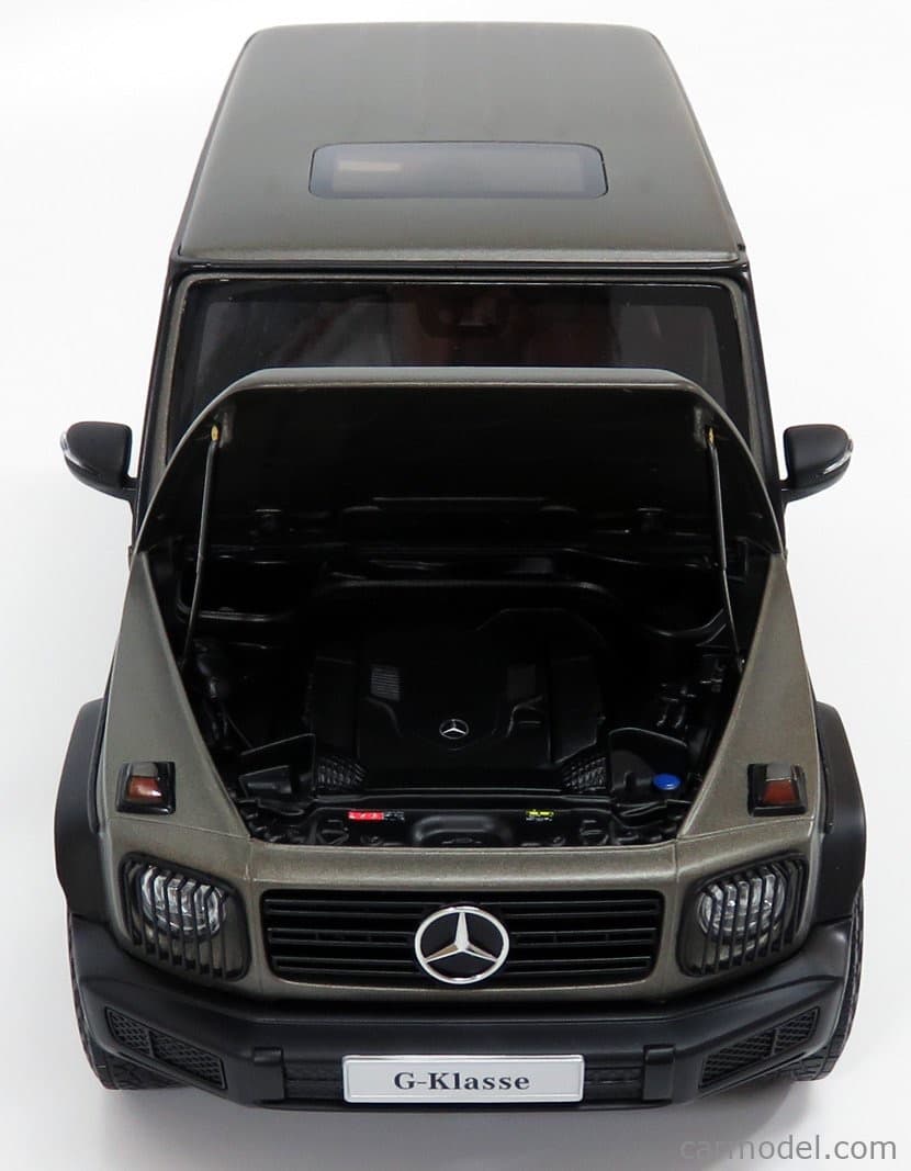 NOREV MercedesGクラス 2019　1/18