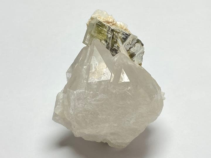 トルマリン　オン　クォーツ　100g